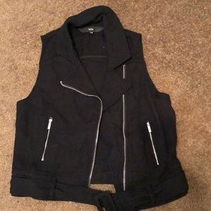Black vest